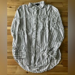 Dynamite button up shirt